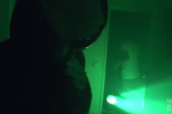 Caméra cachée : une visite alien au milieu de la nuit