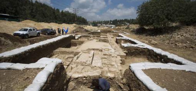 Israël: Des archéologues découvrent la ville du géant Goliath