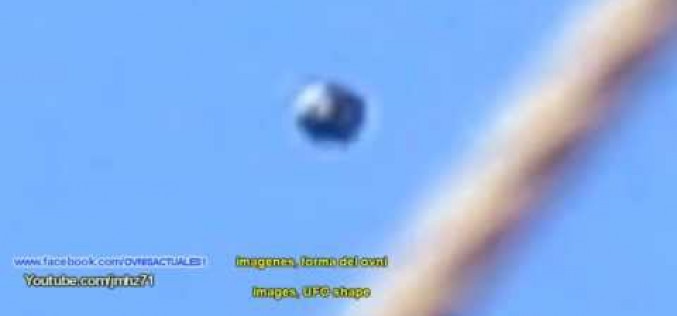 Un ovni en forme de sphère noire métallique survole Sau Paulo (Brésil, 24/07/15)