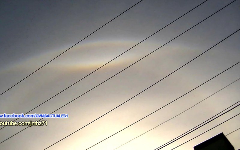 Phénomène étrange dans le ciel du Méxique qui ressemble à un oeil (24/10/2015)