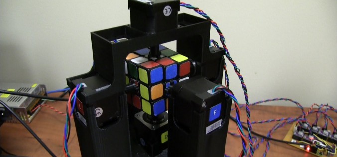 Le robot qui résout des Rubik’s cube en 1 seconde