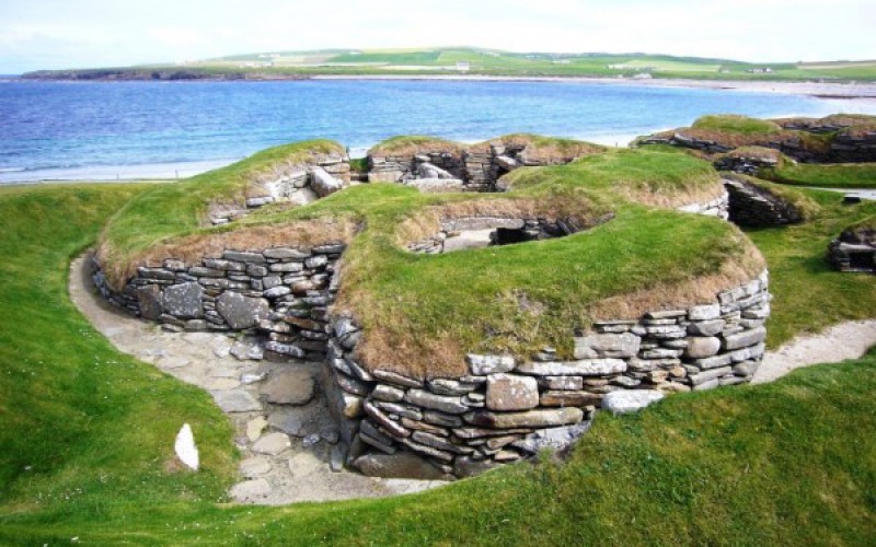 Le village de Skara Brae en Écosse