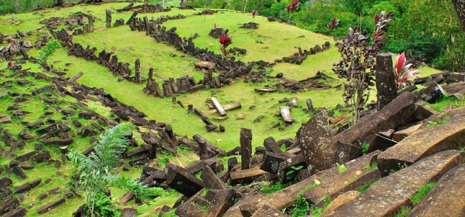 Gunung Padang : les traces perdues de l’Atlantide à Java ?