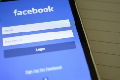 Facebook écoute-t-il les conversations grâce au micro des smartphones ?