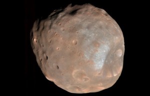 648x415_phobos-plus-grosse-deux-lunes-mars