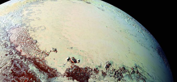 Pluton: Deux chercheurs français élucident le mystère