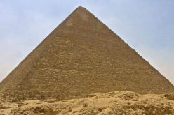 Deux nouvelles cavités découvertes dans la pyramide de Khéops