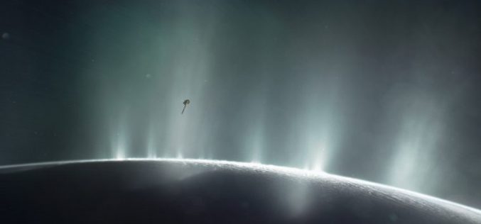 Pour la Nasa, Encelade, la lune de Saturne, pourrait abriter la vie !