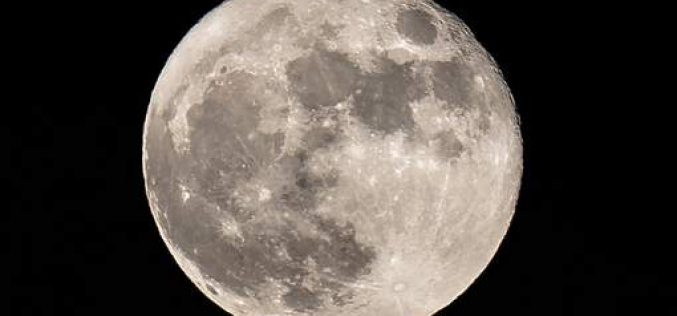 La Lune serait riche en eau