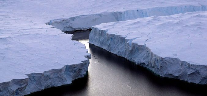 Un trou géant de 80.000 km carrés découvert en Antarctique